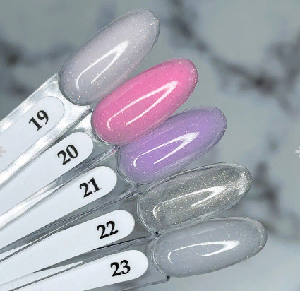 KLIO  Камуфлирующая база с шиммером молочная  15мл  Base  COLOR NAKED   №23